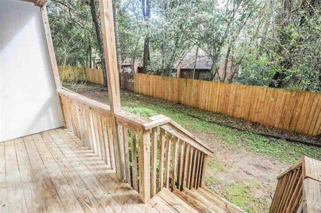 Photo - 1515 Paul Russell Rd
