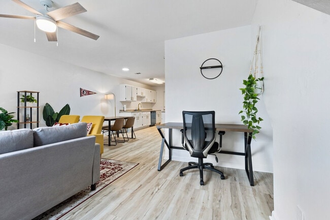 Photo - 1300 Nylic St Unit ID1319922P