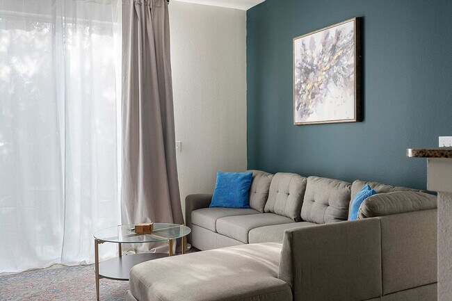 Photo - 13005 Meandering Way Unit ID1056336P