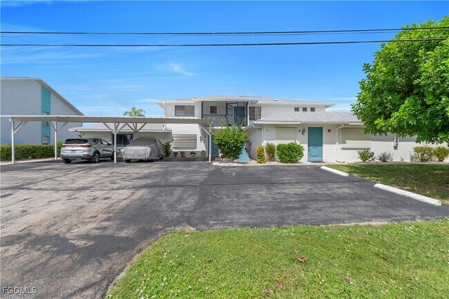 Photo - 1011 SE 40th St Unit 5 E