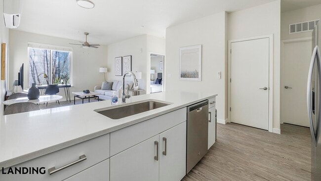 Photo - 3158 SW 12th Ave Unit 01-207