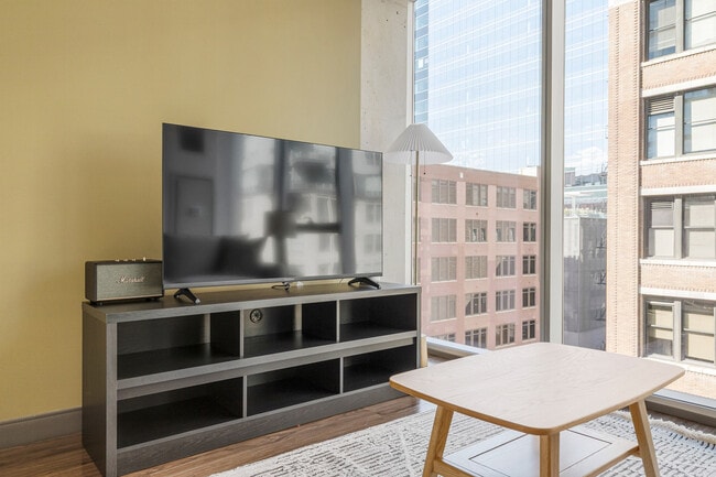 Photo - 601 W Jackson Blvd Unit FL10-ID1309