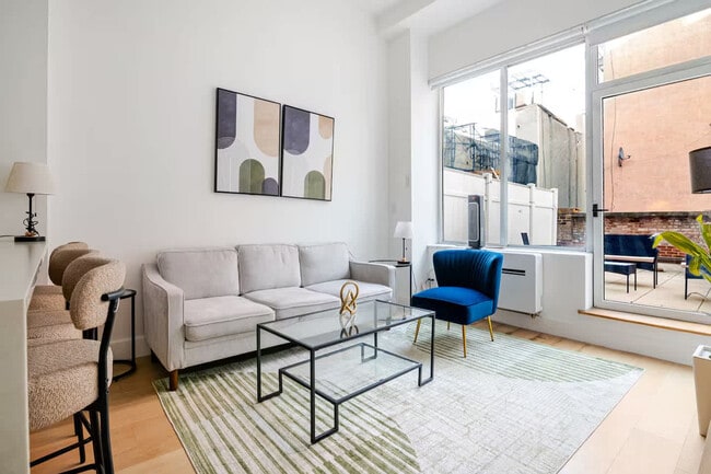 Building Photo - 19 St Marks Pl Unit SI FL1-ID1495801P