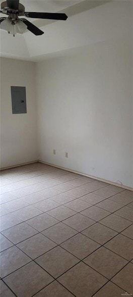 Photo - 2020 Aruba Dr Unit 8