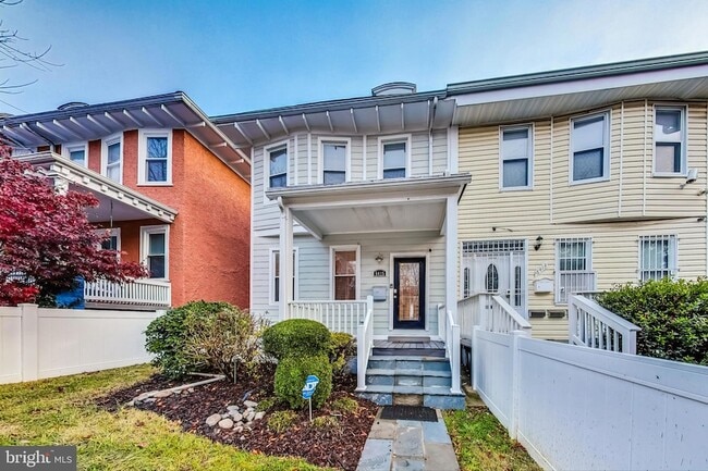 Building Photo - 5415 Illinois Ave NW