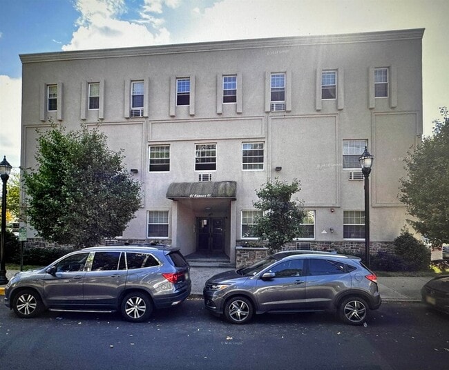 Building Photo - 61 Kansas St Unit 3C