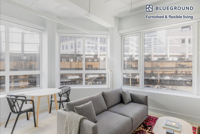 Building Photo - 188 N Wells St Unit FL2-ID1232