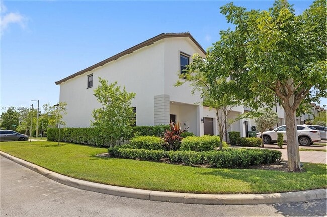 Photo - 147 SW 185th Way