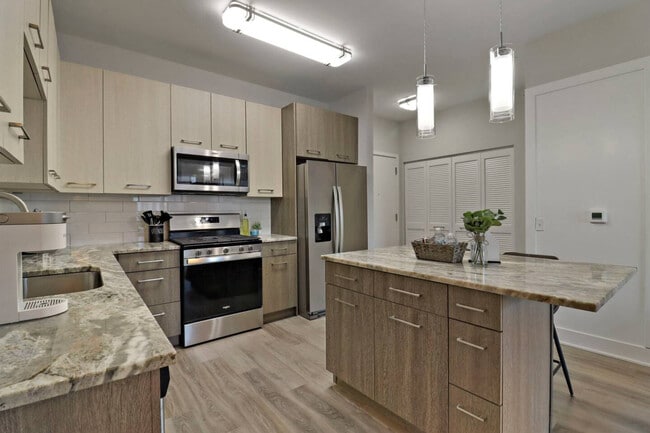 Photo - 28294 Ferry Rd Unit SI ID1366989P