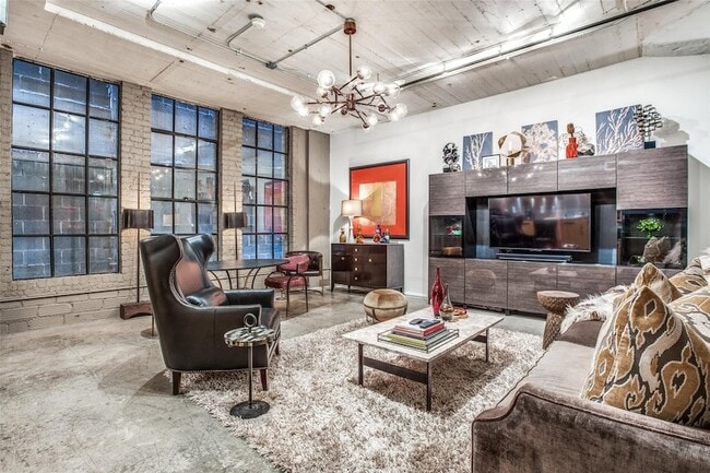 Building Photo - 1122 Jackson St Unit 322
