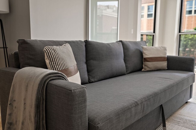 Photo - 225 Portland Ave Unit SI ID1250939P