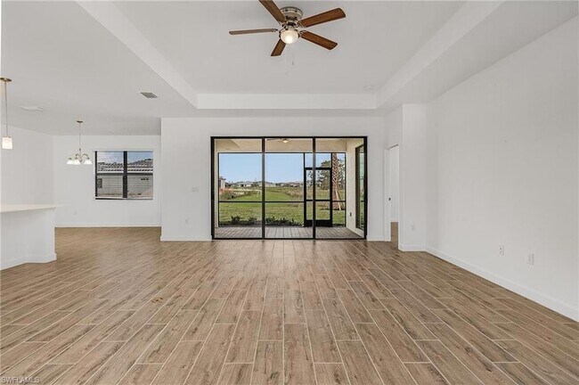 Photo - 18316 Ridgeline Dr