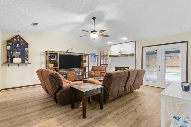 Building Photo - 937 Ridgewood Way Unit SI ID1447103P