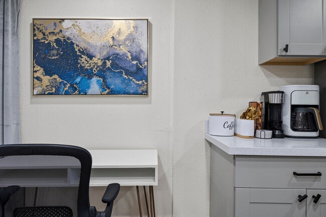 Photo - 4009 W Grant St Unit ID1244351P