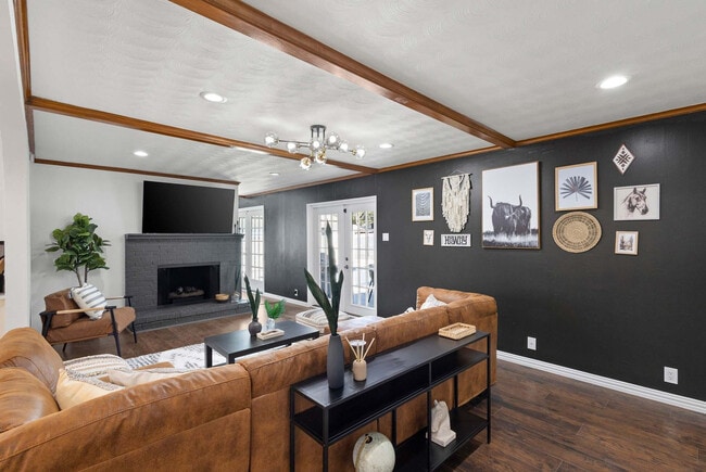 Building Photo - 1308 Glen Cove Dr Unit SI ID1492740P