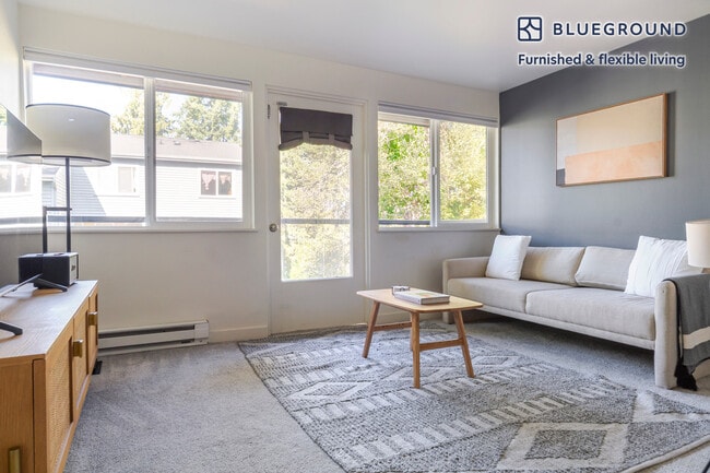 Building Photo - 3811 13th Ave W Unit FL-1-ID899