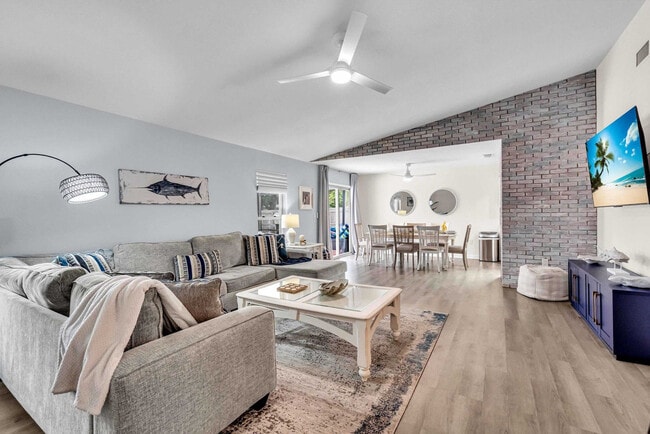 Building Photo - 7220 Arcturas Dr Unit SI ID1624233P