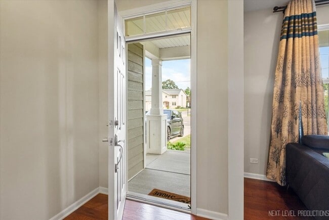 Photo - 73 W Illinois Ave