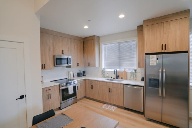 Photo - 3505 NE Creston Ave Unit ID1334334P