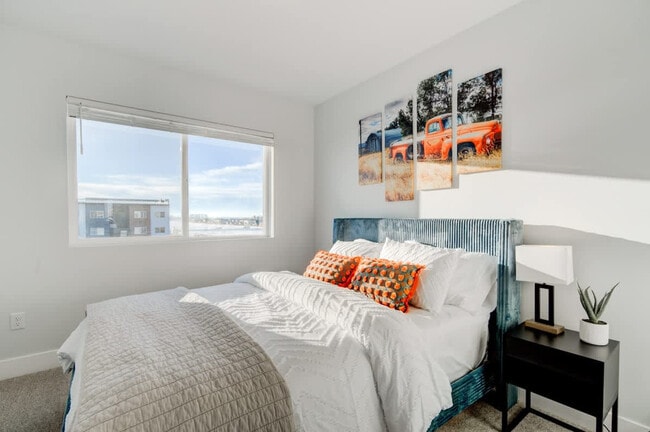 Photo - 5242 Fallon St Unit FL3-ID1339974P