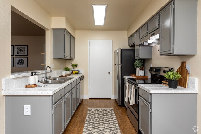 Photo - Windscape Apartments