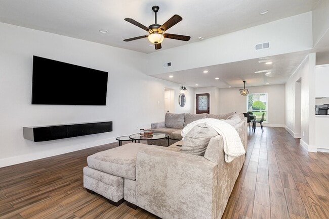 Photo - 1616 Montana Trail