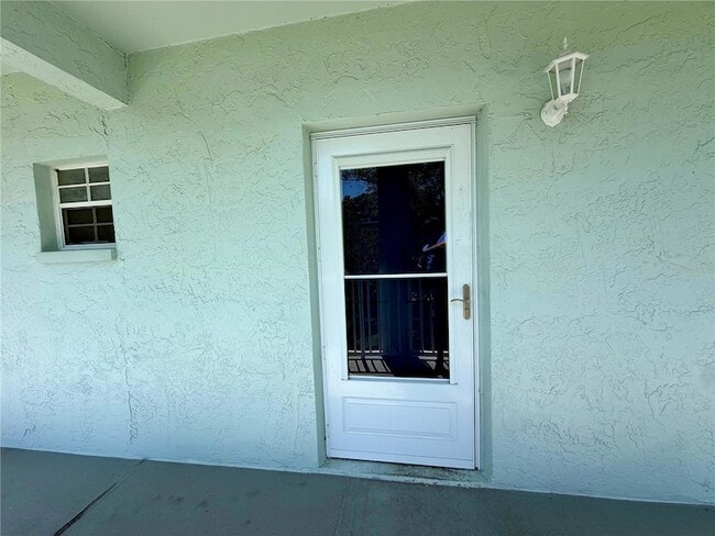 Building Photo - 1706 Belleair Forest Dr Unit 244