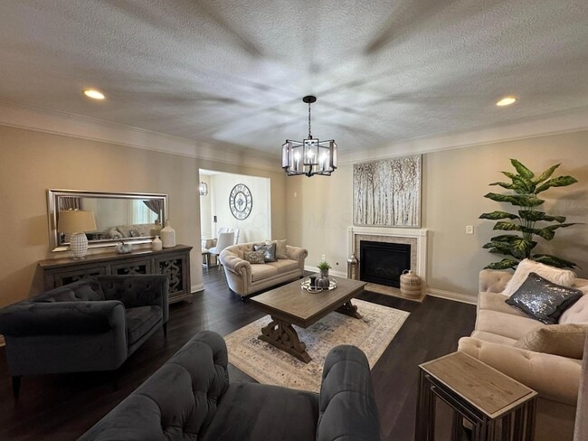 Photo - 5985 Inslee Rd