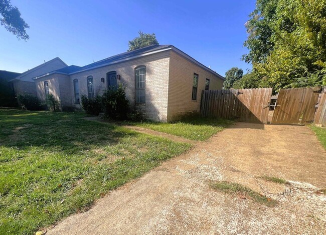 Photo - 5300 Steuben Dr