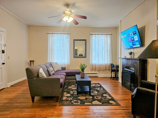 Photo - 112 Green St Unit SI ID1501081P