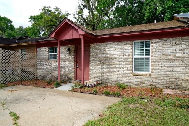 Building Photo - 3421 N Carnation Ct