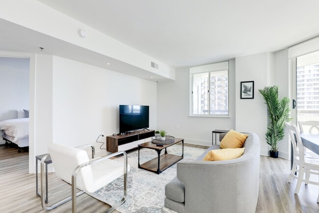 Photo - 1221 S Eads St Unit FL11-ID1024707P