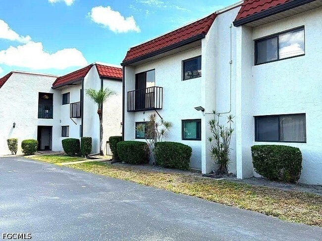 Building Photo - 4728 Orange Grove Blvd Unit 12