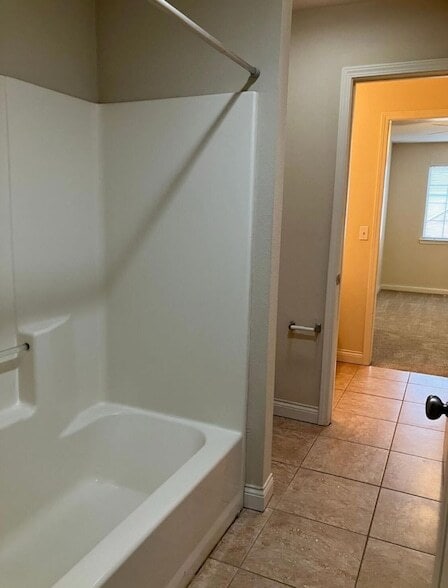 Photo - 1523 Rolling Rock Dr