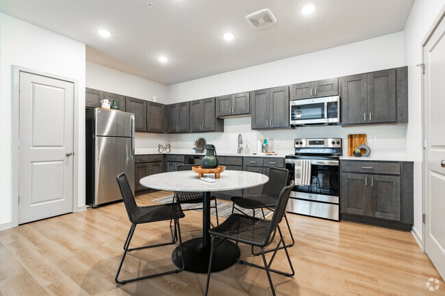 2BR, 2BA - 1098SF - The Joule