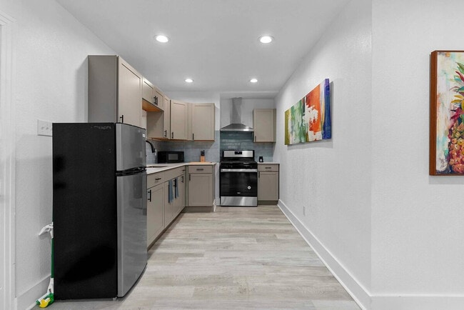 Photo - 412 Harwood St Unit SI ID1094307P