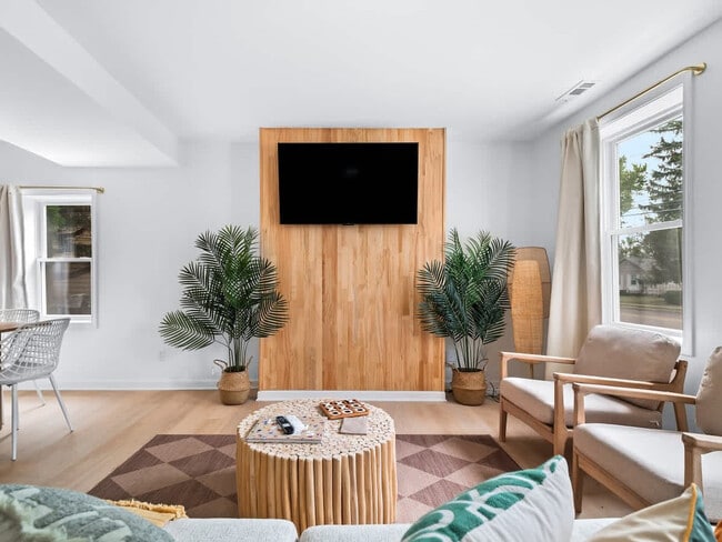 Photo - 1107 1st St Unit SI ID1496057P