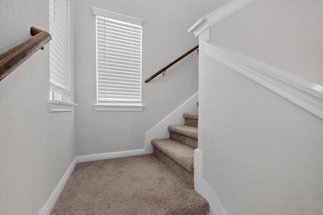 Photo - 6317 Marsh Ln