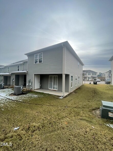 Photo - 2048 Wiggins Village Dr