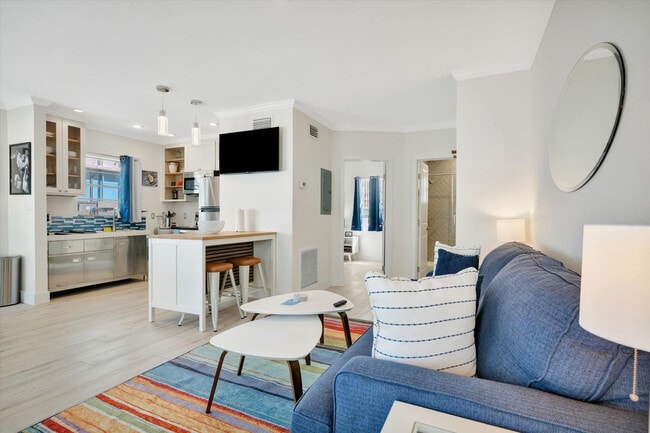 Photo - 483 E Shore Dr Unit SI FL1-ID1507031P