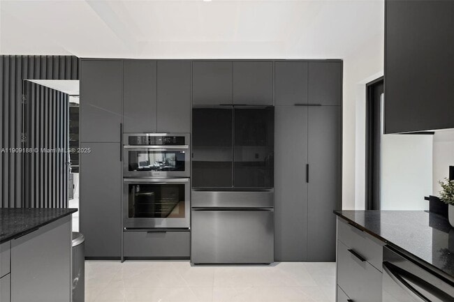 Photo - 1101 N 14th Ave