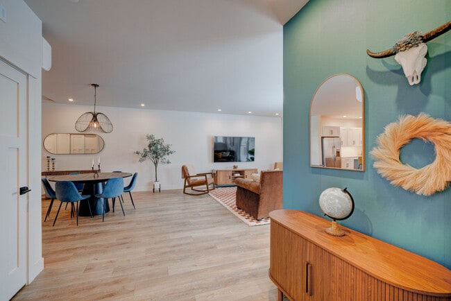 Photo - 605 E Bryant St Unit ID1292392P