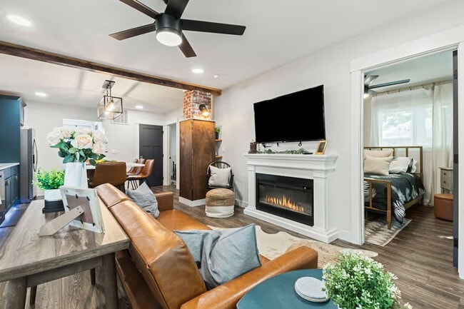 Building Photo - 1419 Fairview Ave Unit SI ID1460912P