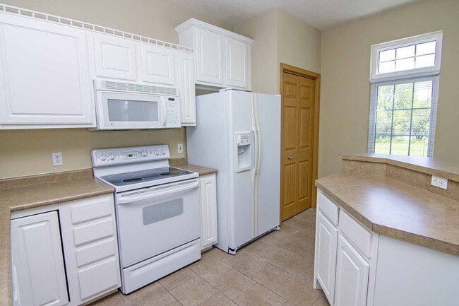 Photo - Cascade Pines Duplexes