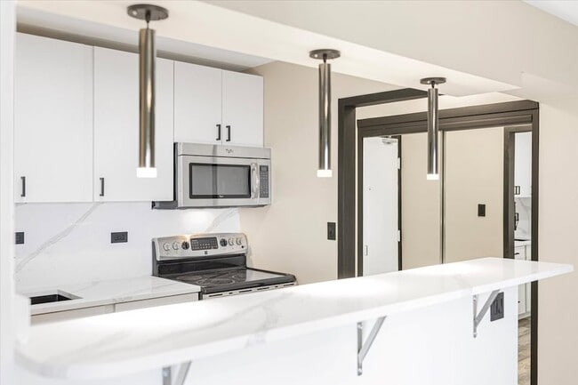 Photo - 7337 S South Shore Dr