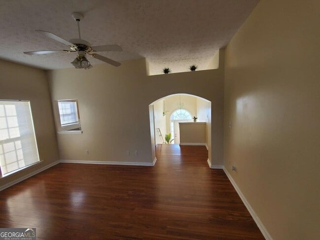 Photo - 5450 Twin Lakes Dr