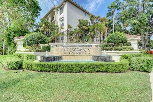 Building Photo - 3317 Tuscany Way