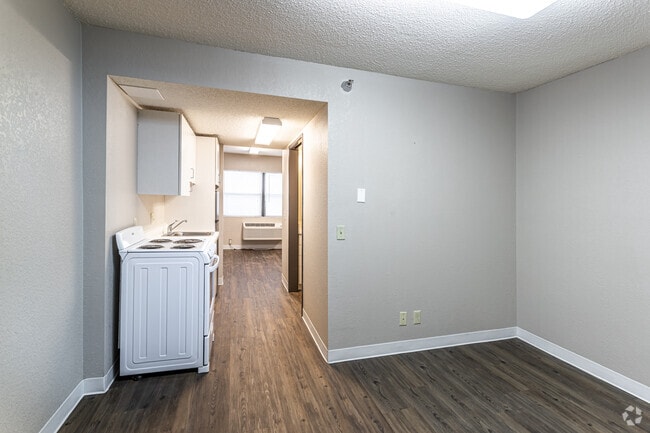 Studio - 400 SF - Victory Hills