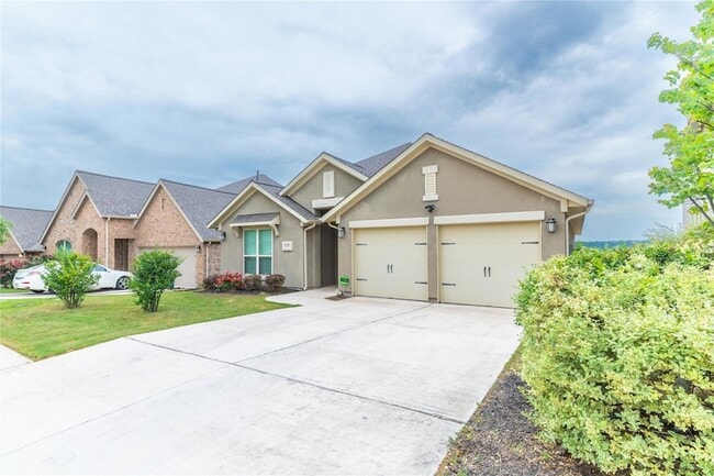 Photo - 125 Saturnia Dr