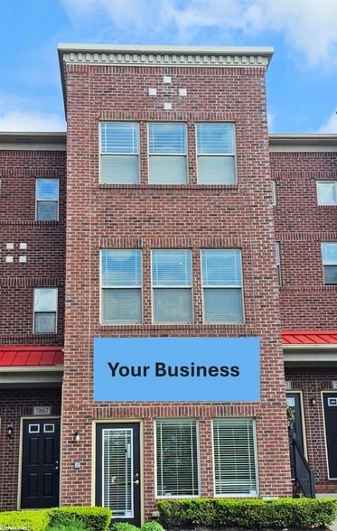 Building Photo - 7867 24 Mile Rd Unit 17